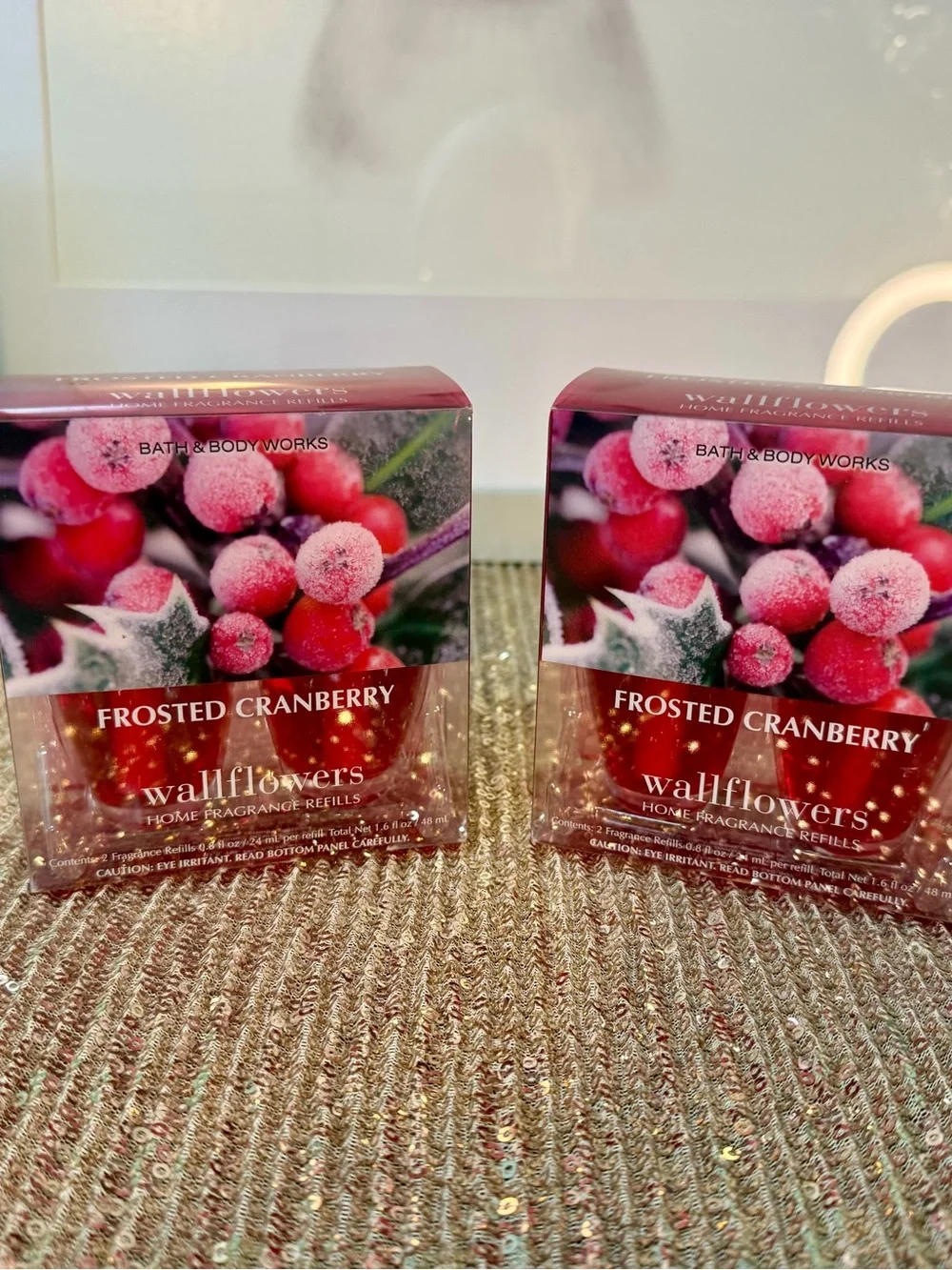🌸H22 - Bath & Body Works Frosted Cranberry Wallflowers Fragrance Refills ♥️🛍️